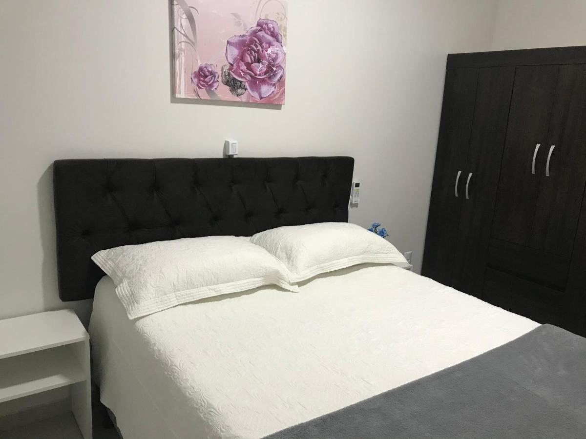 Residencial Quinta Dos Acores 加罗帕巴 外观 照片